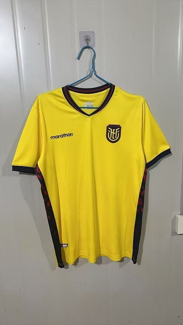 ECUADOR JERSEY JUGADOR | LOCAL | COPA MUNDIAL DE LA FIFA 2026 | HOMBRE
