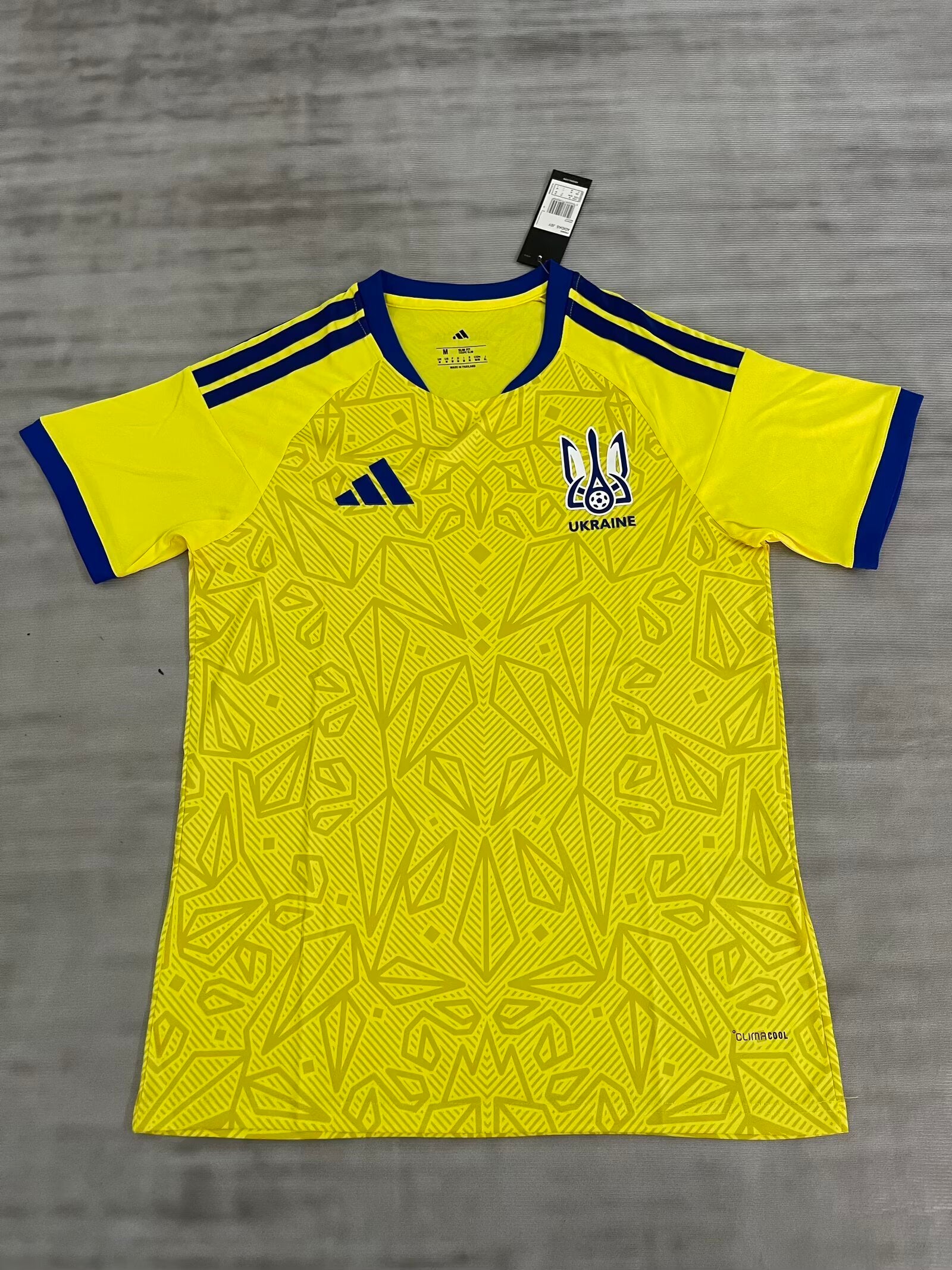 UCRANIA JERSEY JUGADOR | LOCAL | COPA MUNDIAL DE LA FIFA 2026 | HOMBRE